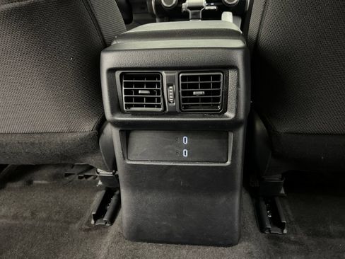 Used 2025 Toyota 4Runner SR5 AWD/4WD image 24