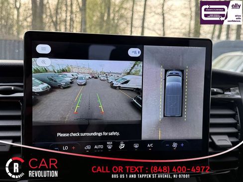 Used 2023 Ford Transit 350 XLT image 25