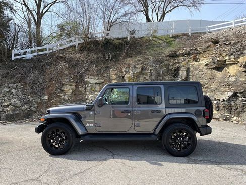 Used 2023 Jeep Wrangler Unlimited Sahara w/ Cold Weather Group image 4