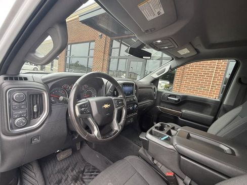 Used 2021 Chevrolet Silverado 1500 LT w/ Work Truck Package AWD/4WD image 19