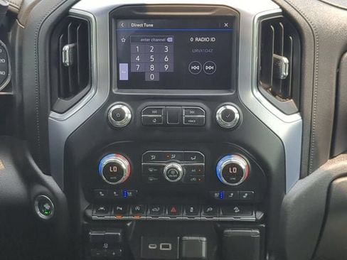 Used 2019 GMC Sierra 1500 SLT w/ SLT Premium Plus Package AWD/4WD image 16