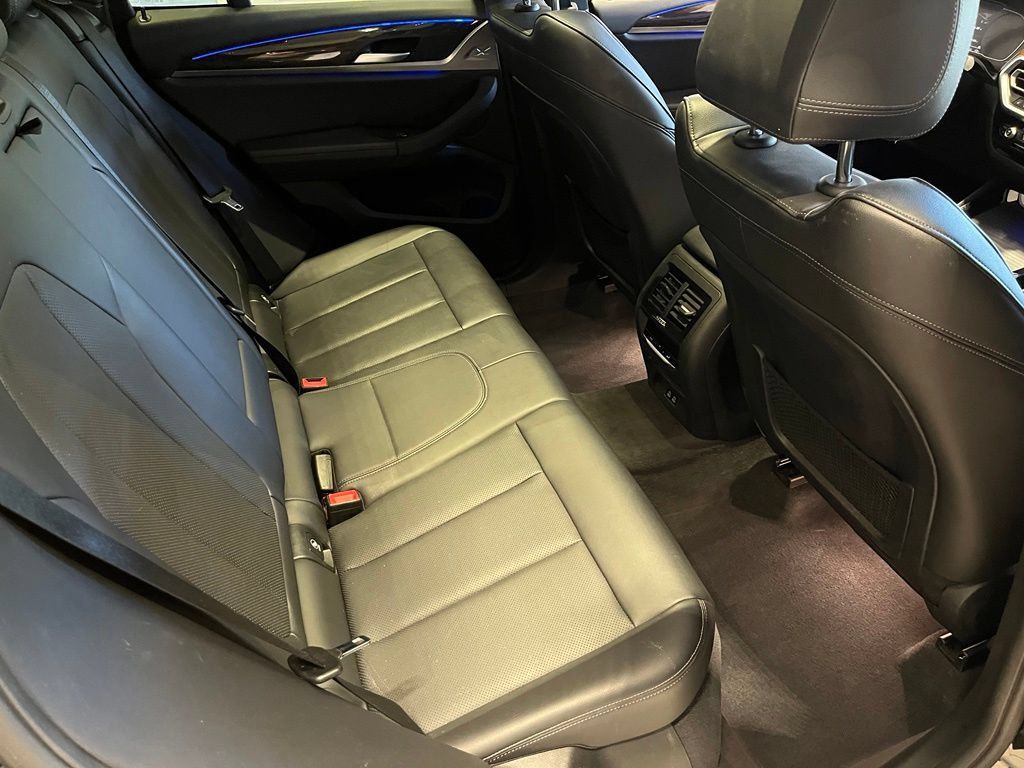 Used 2022 BMW X3 xDrive30i w/ Convenience Package w/ZPA AWD/4WD image 29