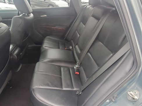 Used 2010 Honda Crosstour EX-L image 12