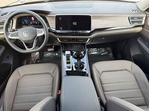 New 2026 Volkswagen Atlas SEL image 16