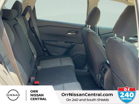 Used 2025 Nissan Rogue SV AWD/4WD image 12
