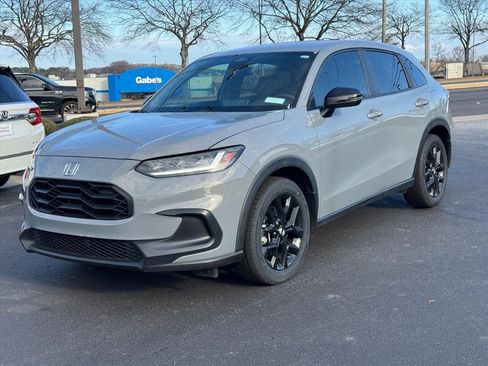 Used 2024 Honda HR-V Sport image 7