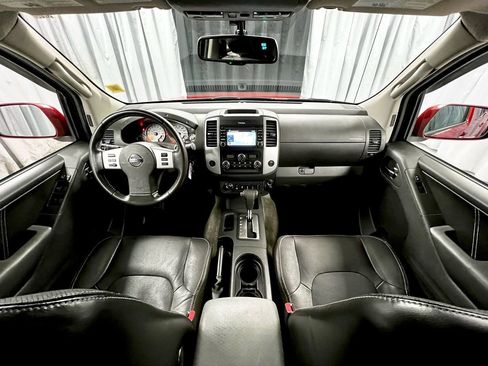 Used 2016 Nissan Frontier PRO-4X w/ Pro-4x Luxury Package image 18