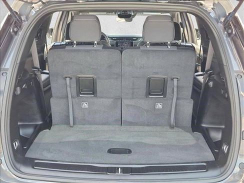 Used 2025 Jeep Grand Cherokee L Laredo AWD/4WD image 6