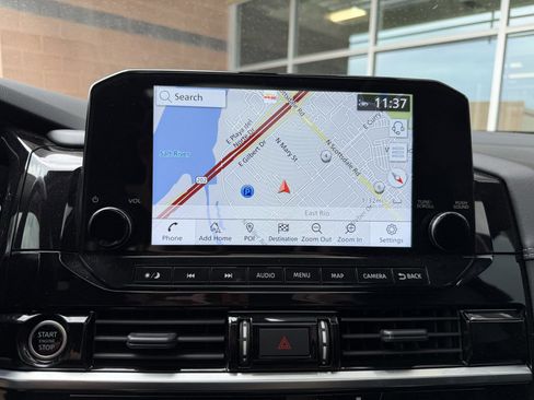 Used 2023 Nissan Pathfinder Platinum image 21