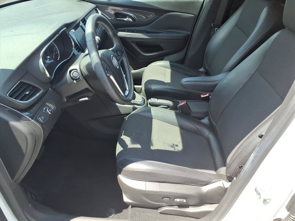 Used 2022 Buick Encore Preferred w/ Safety Package AWD/4WD image 12