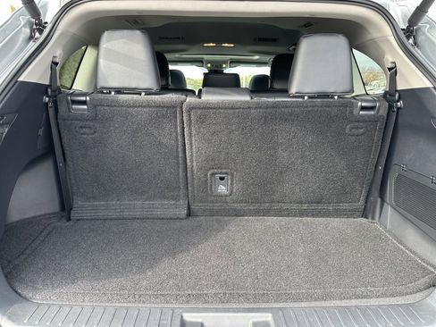 Certified 2025 Toyota Highlander XLE image 42