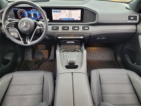 Used 2024 Mercedes-Benz GLE 450 4MATIC image 11
