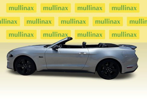Used 2022 Ford Mustang GT Premium w/ Equipment Group 401A RWD image 9
