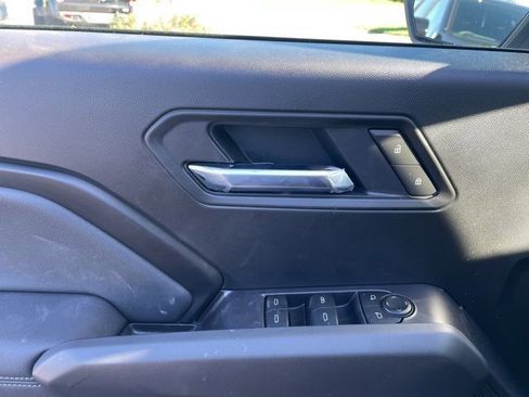 New 2026 GMC Canyon Elevation w/ Convenience Package image 11