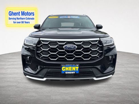 Used 2025 Ford Explorer Platinum w/ LUX Leather Package AWD/4WD image 9