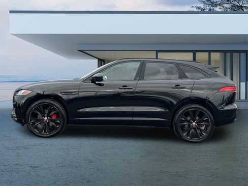 Used 2019 Jaguar F-PACE S image 7