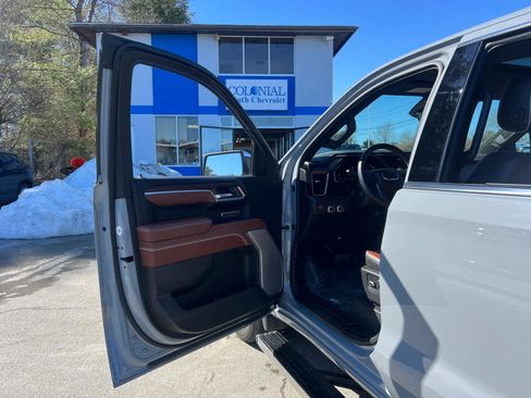 Certified 2025 GMC Sierra 1500 Denali Ultimate image 15