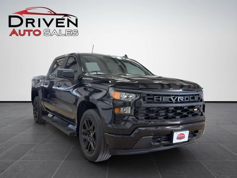 Used 2022 Chevrolet Silverado 1500 Custom image 7