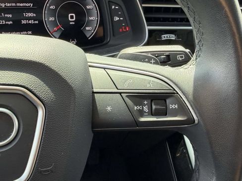 Used 2023 Audi Q7 2.0T Premium w/ Convenience Package AWD/4WD image 24