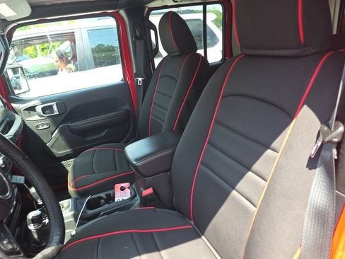 Used 2019 Jeep Wrangler Unlimited Sport S AWD/4WD image 11