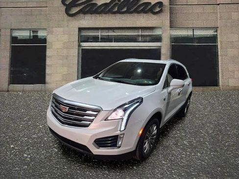 Used 2018 Cadillac XT5 Luxury w/ Driver Awareness Package AWD/4WD image 1
