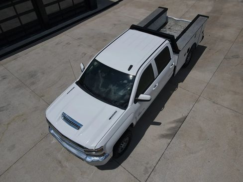 Used 2018 Chevrolet Silverado 2500 LT AWD/4WD image 59