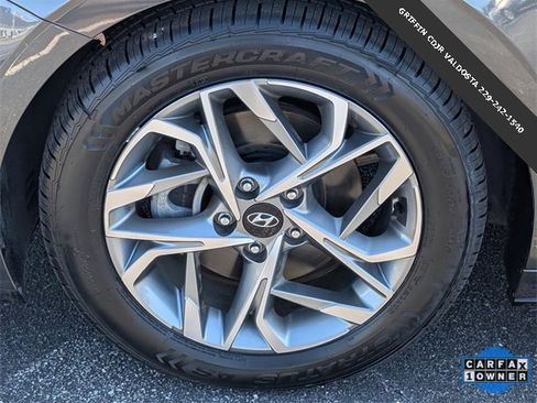 Used 2023 Hyundai Sonata SEL w/ Convenience Package image 13