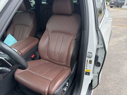 Used 2019 BMW X5 xDrive40i w/ Executive Package AWD/4WD image 10