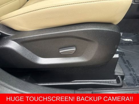 Certified 2024 Ford Edge SEL w/ Convenience Package image 37