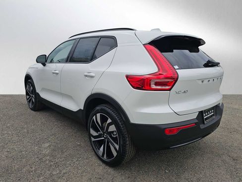 New 2026 Volvo XC40 B5 Plus w/ Protection Package Premier image 5