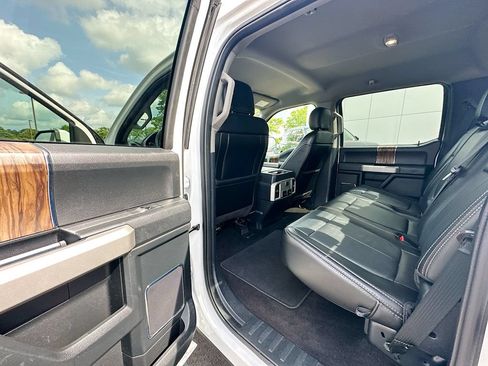 Used 2020 Ford F150 Lariat AWD/4WD image 17