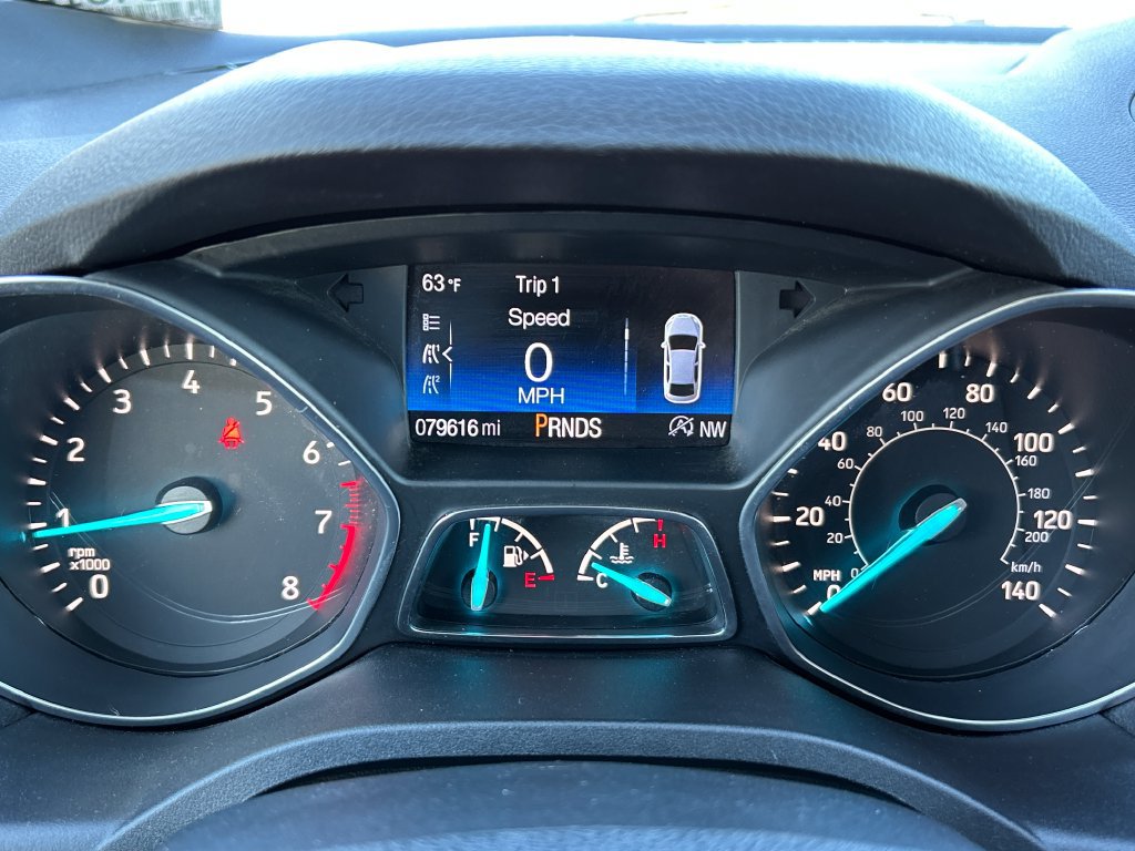 Used 2017 Ford Escape SE w/ Equipment Group 201A AWD/4WD image 10