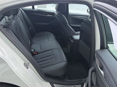 Certified 2023 BMW 530i w/ M Sport Package RWD image 12