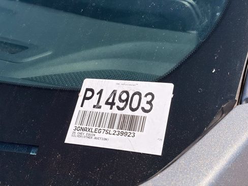 Used 2025 Chevrolet Equinox RS FWD image 31