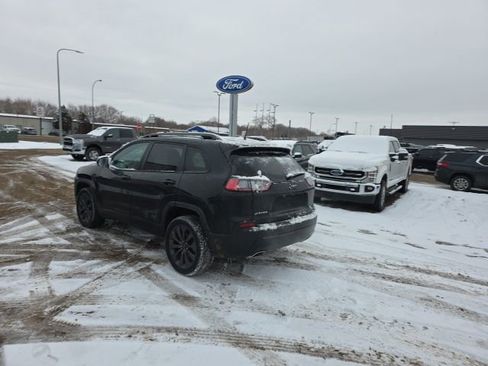 Used 2021 Jeep Cherokee Latitude Lux 80th Anniv w/ Quick Order Package 26U 80TH image 4