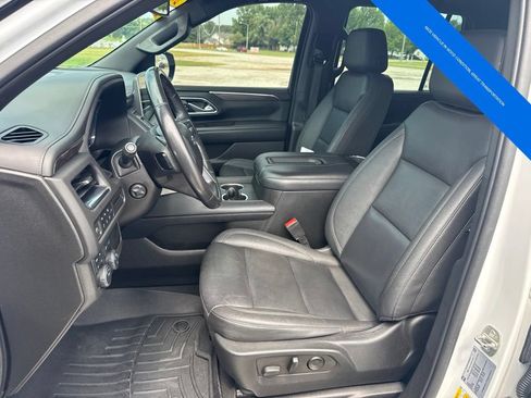 Used 2022 Chevrolet Tahoe Z71 w/ Luxury Package AWD/4WD image 23