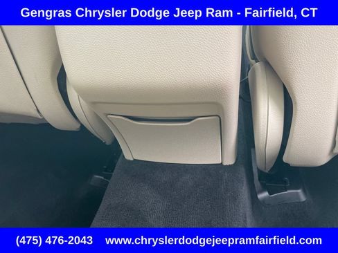 Used 2019 Mercedes-Benz GLC 300 4MATIC image 30