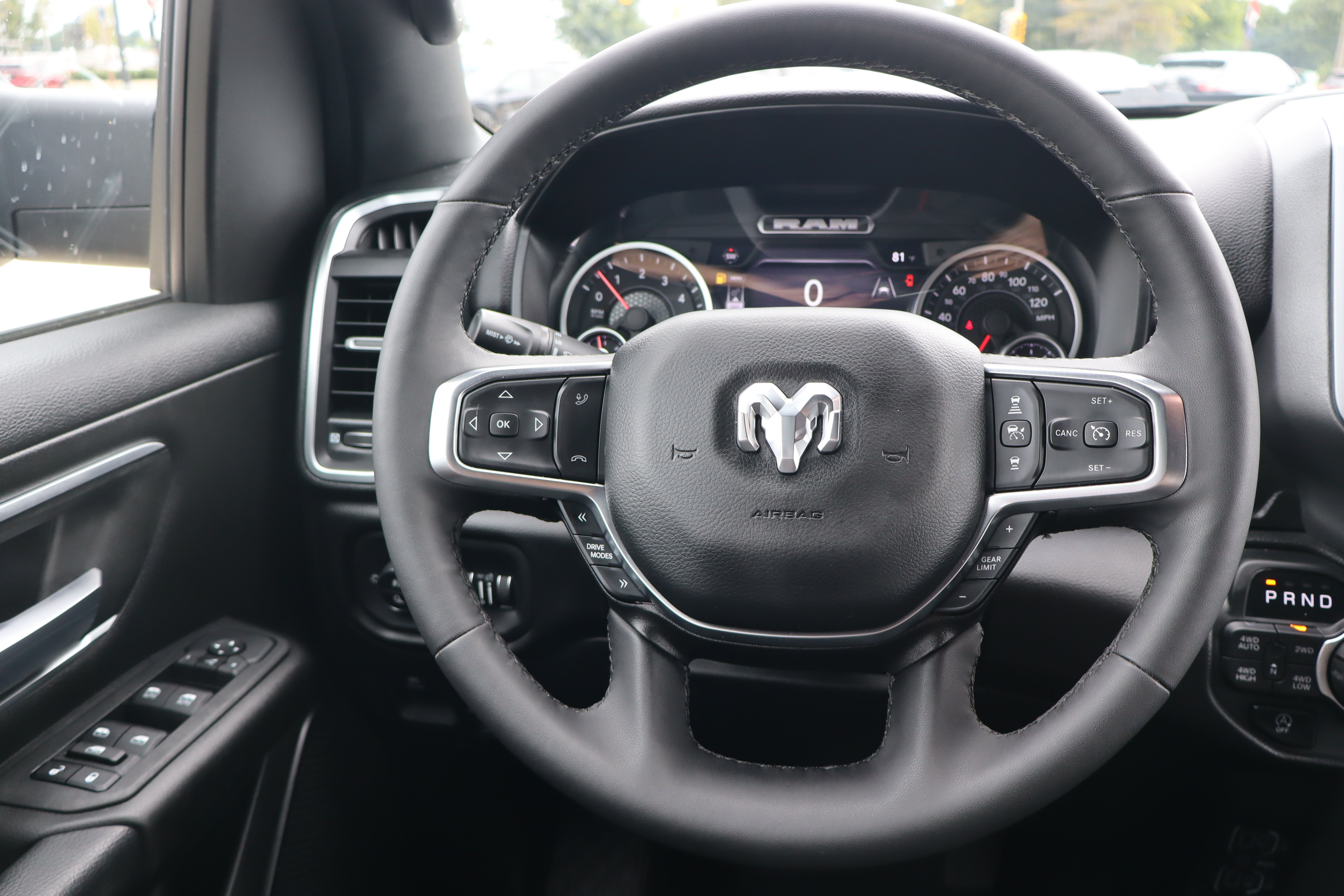 Used 2025 RAM 1500 Big Horn AWD/4WD image 14