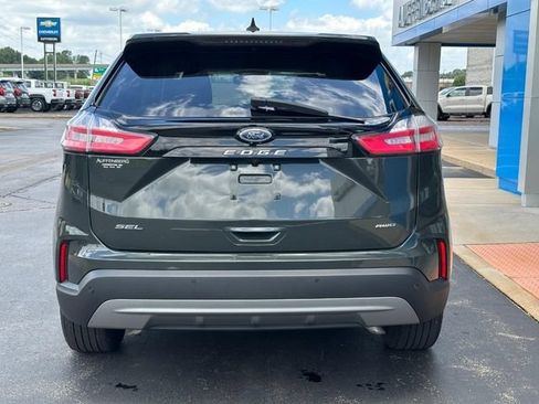 Used 2024 Ford Edge SEL AWD/4WD image 4