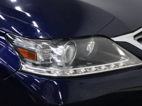 Used 2013 Lexus RX 350 AWD w/ Navigation Pkg image 28
