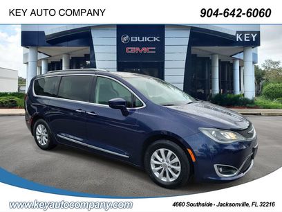 Used 2019 Chrysler Pacifica Touring-L