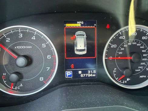 Used 2021 Subaru Ascent Premium w/ Convenience Package AWD/4WD image 5