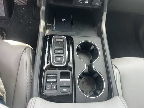 Used 2024 Honda Pilot Touring image 20