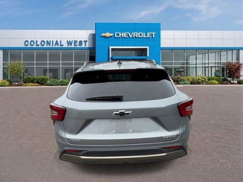 Used 2026 Chevrolet Trax ACTIV FWD image 4