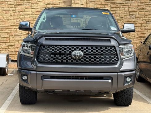 Used 2018 Toyota Tundra Platinum image 2