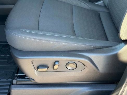 Used 2026 Chevrolet Silverado 1500 LT image 23