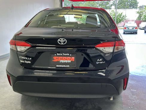 Used 2026 Toyota Corolla LE w/ LE Premium Package FWD image 4