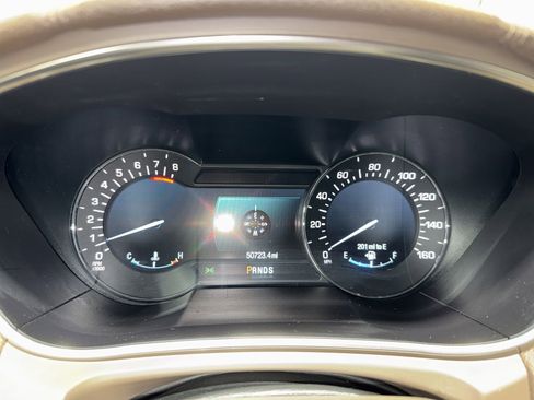Used 2016 Lincoln MKX Reserve w/ Technology Package FWD image 24