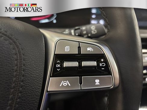 Used 2024 Kia Telluride EX w/ EX Captain's Chair Package AWD/4WD image 29