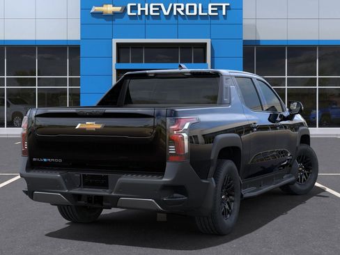 New 2025 Chevrolet Silverado EV LT image 7